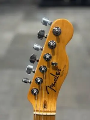 FENDER ULTRA TELE ULTRA BURST 2
